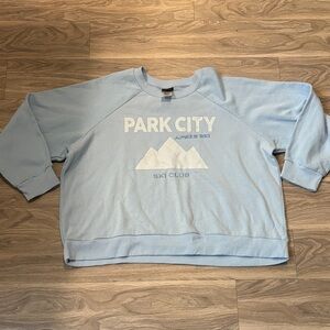Park City Light Blue Women's Crewneck Sweater